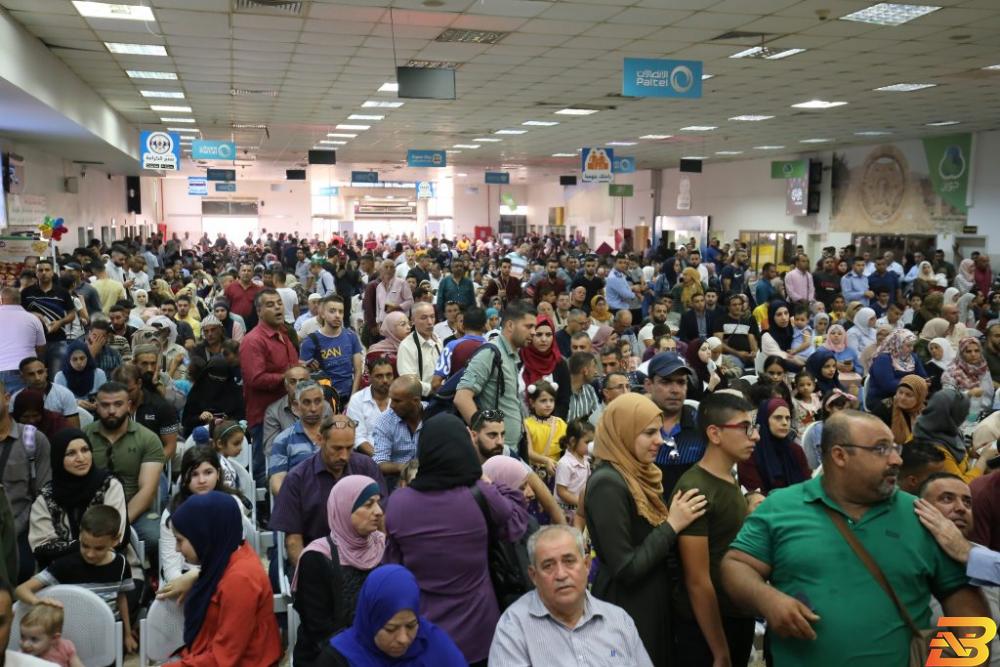 أكثر من 10 آلاف مسافر غادروا البلاد ثاني أيام العيد