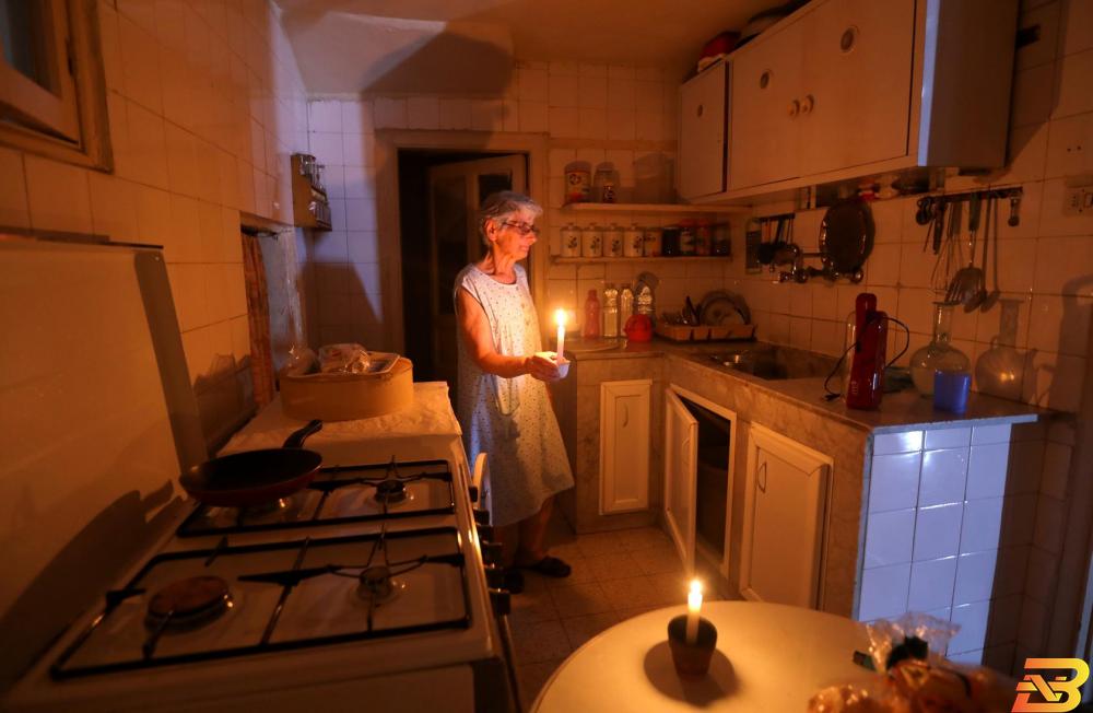 صراع الكهرباء في لبنان .. كواليس فشل الدولة في إضاءة الأنوار