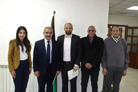 جانب من توقيع الاتفاقية تجديد اتفاقية الدعم بين ’أيبك’ وقرى الأطفال SOS