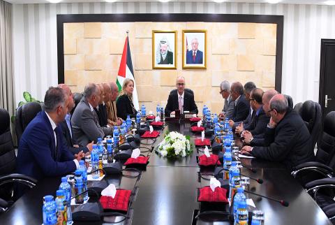 الحمد الله يلتقي أعضاء مجلس إدارة الاتحاد العام للصناعات الفلسطينية