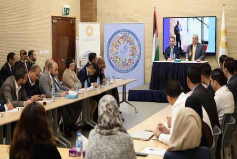 جانب من افتتاح الدورة سلطة النقد تعقد دورة تدريبية حول المعايير الدولية لإعداد التقارير المالية