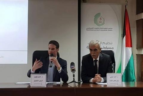 جانب من المؤتمر الصحفي طهبوب: انخفاض صافي الدين على مستهلكي الكهرباء للعام الماضي