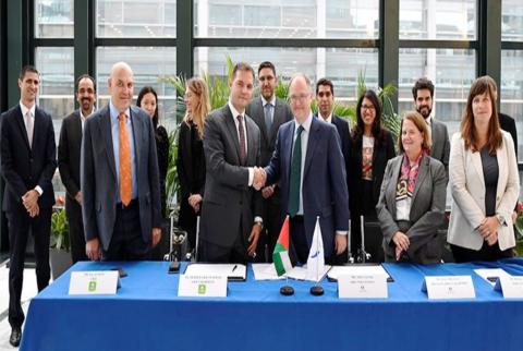 اتفاقية تعاون بين البنك الأوروبي لإعادة الإعمار وبنك القدس 