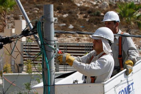 كهرباء القدس: نرفض أي تعدي على حقوق امتيازنا في جبل المكبر