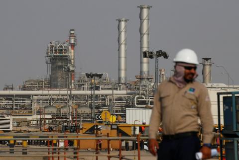 السعودية تنزل للمركز الثالث بين أكبر موردي النفط للصين