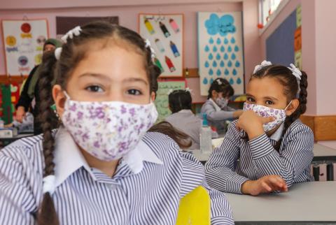 العودة إلى المدارس- إجراءات صحية ووقائية خشية تفشي الوباء