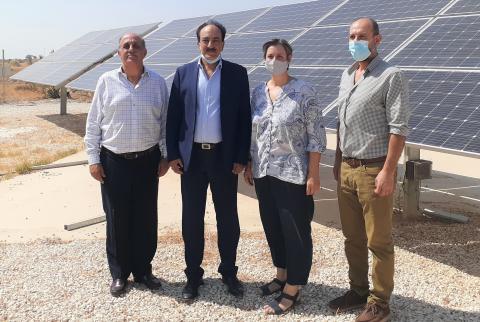 ممثلة UNDP تزور مركز التدريب التابع لكهرباء القدس في أريحا