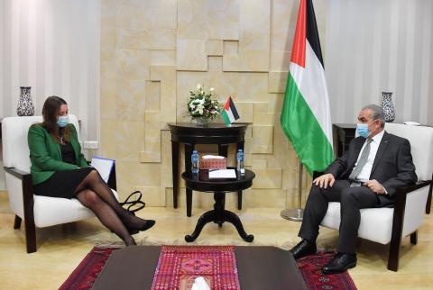 اشتية يبحث مع القنصل السويدي الإطار العام للدعم المقدم لفلسطين