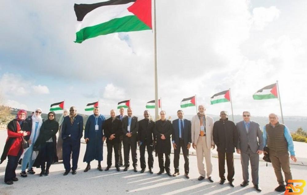 جانب من الزيارة وفد من الدول العربية يزور روابي