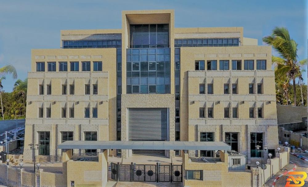 مقر سلطة النقد في رام الله سلطة النقد: خصم القروض بنصف الراتب المحول أو نصف القسط أيهما أقل