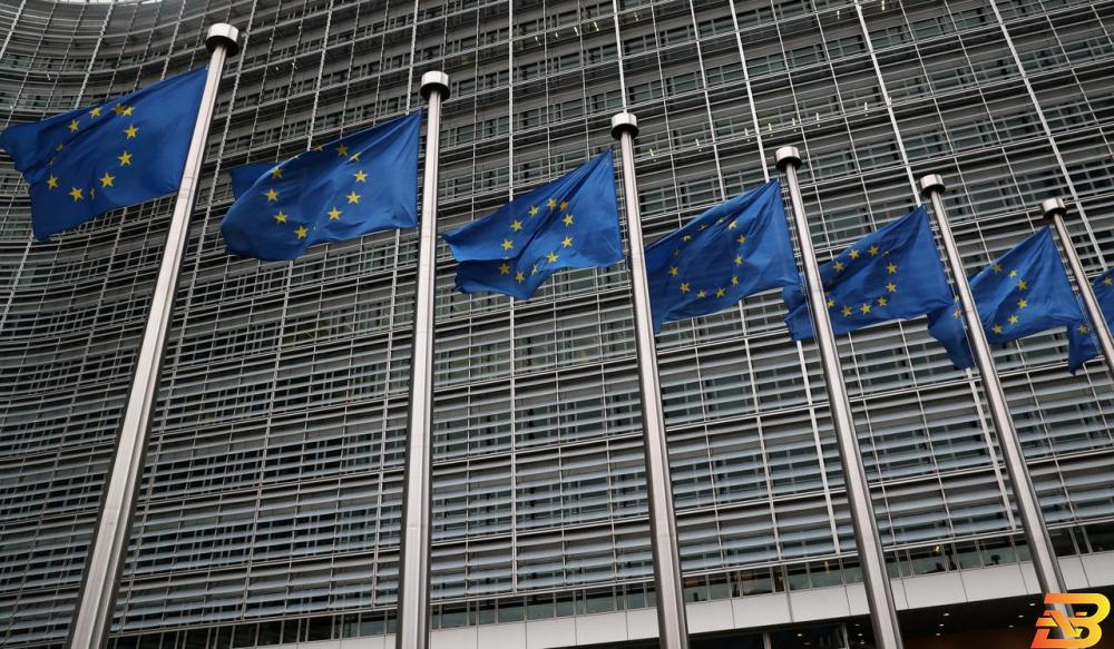 الاتحاد الأوروبي يساهم بمبلغ 15 مليون يورو لدفع رواتب ومخصصات المتقاعدين