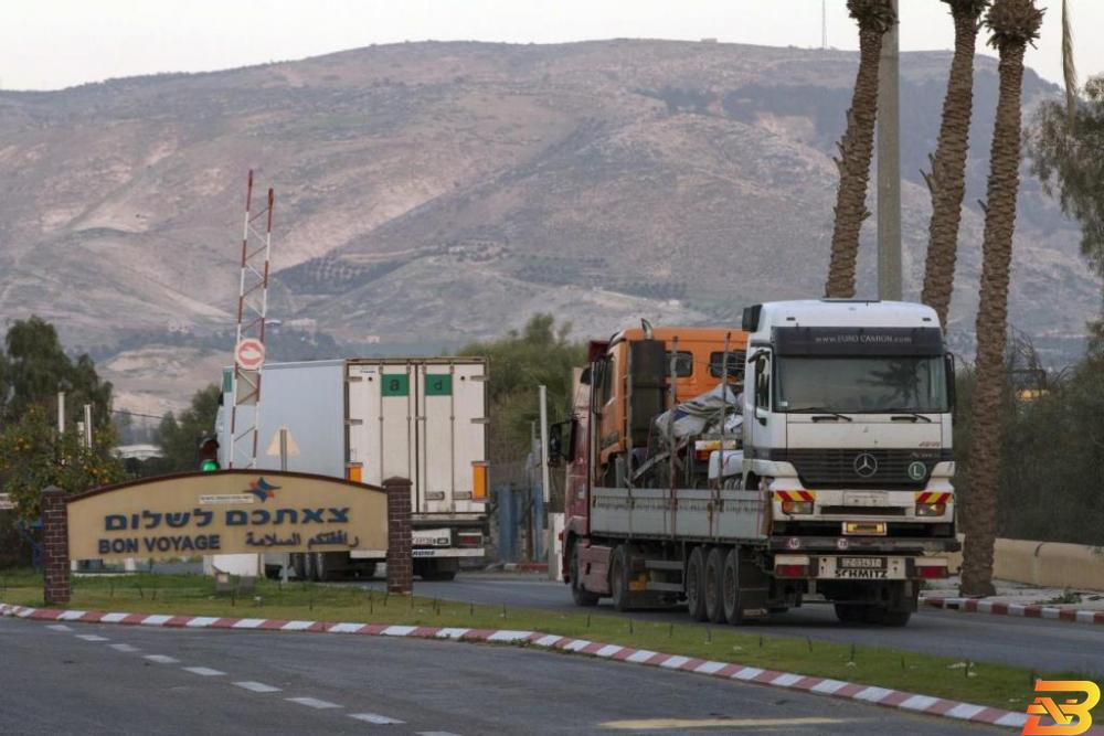 صناعيون أردنيون: إسرائيل تعرقل دخول منتجاتنا إلى السوق الفلسطينية
