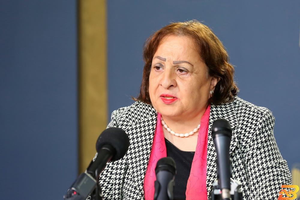 وزيرة الصحة مي الكيلة وزيرة الصحة تدعو الأطباء للالتزام بالدوام وتقديم الخدمات للمرضى