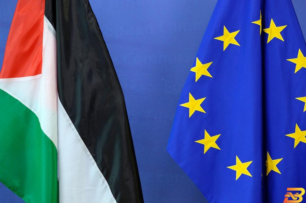 الحكومة الفلسطينية والاتحاد الأوروبي ينفيان التهديد بوقف المساعدات