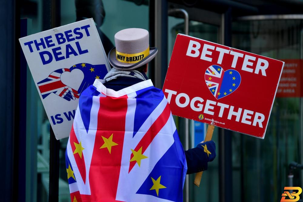الاتفاق التجاري لخروج بريطانيا من الاتحاد الأوروبي يواجه قرارا حاسما