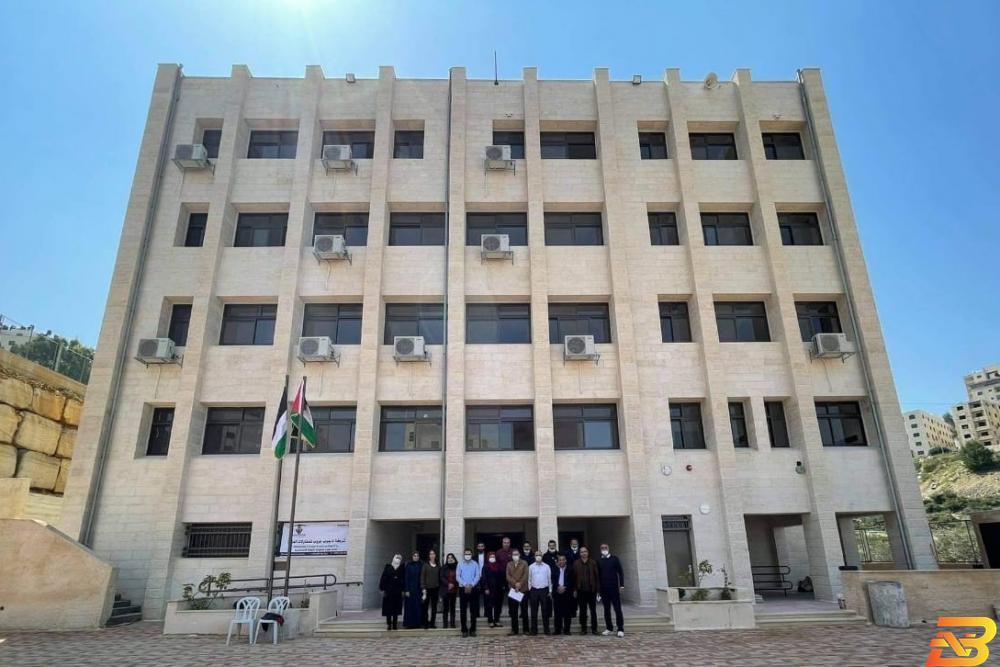 وزارة التربية تتسلم مشروع إنشاء مدرسة بنات رام الله المهنية